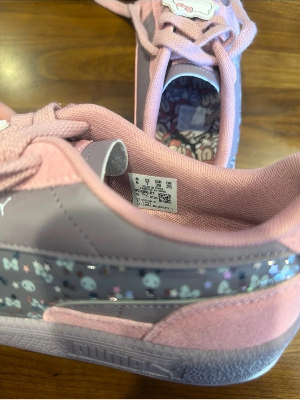 PUMA Palermo Hello Kitty Tennis Shoes - Brand New - Picture 5 of 5